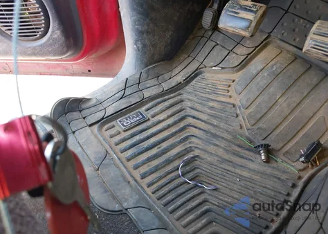 2000 Dodge Dakota Sport из США, поврежденный, VIN 1B7FL26P8YS606387